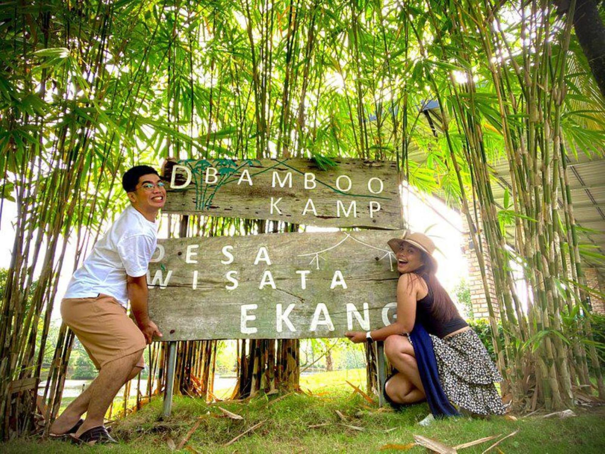 "D'Bamboo Kamp" Desa Wisata Ekang 拉古洼 外观 照片